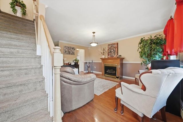 40 Chestnut Grove Avenue, Cumberland, RI 02864