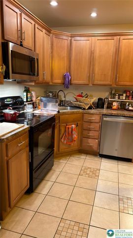 1111 Fullerton Avenue, Allentown City, PA 18102