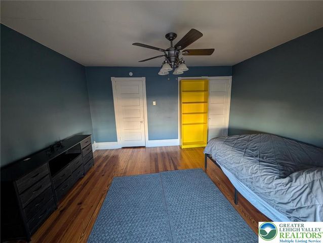 1111 Fullerton Avenue, Allentown City, PA 18102