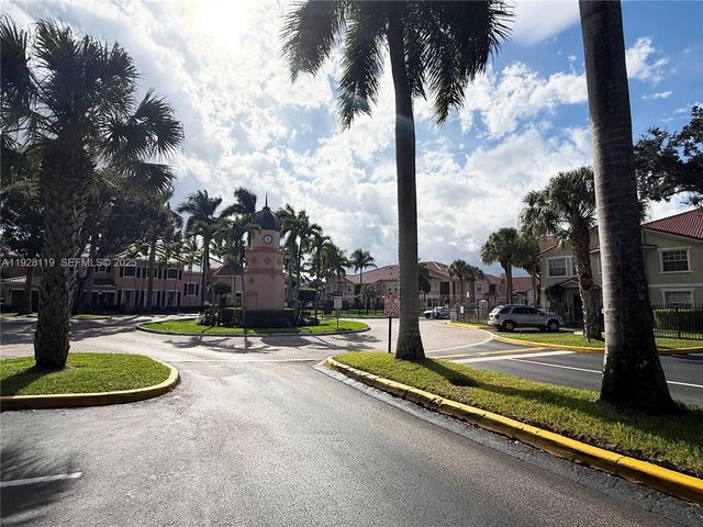 308 Belmont Ln 308, North Lauderdale, FL 33068