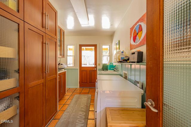 918 El Toro Road, Ojai, CA 93023