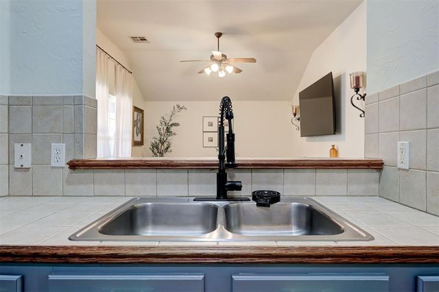 4320 SE 56th Circle, Oklahoma City, OK 73135