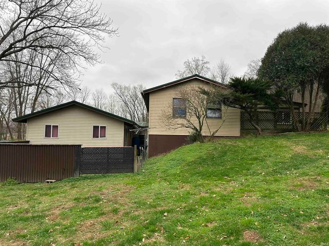 15850-2 WITT ROAD, Shoals, IN 47581