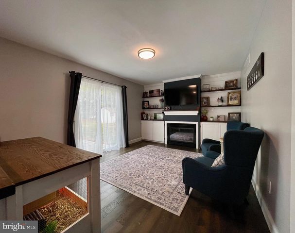 35 STACY DR, Barto, PA 19504