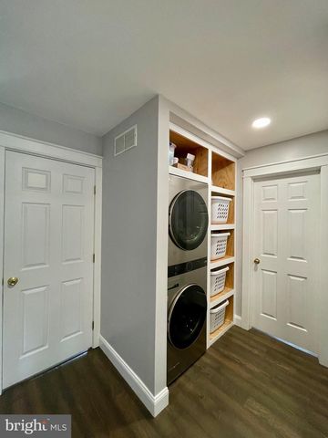 35 STACY DR, Barto, PA 19504