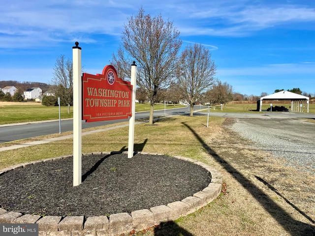 35 STACY DR, Barto, PA 19504