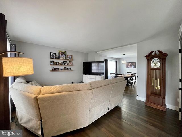 35 STACY DR, Barto, PA 19504