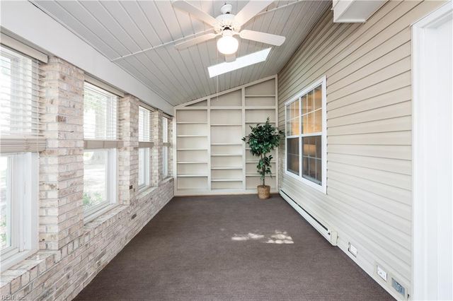 900 Shoreline Pointe, Newport News, VA 23602