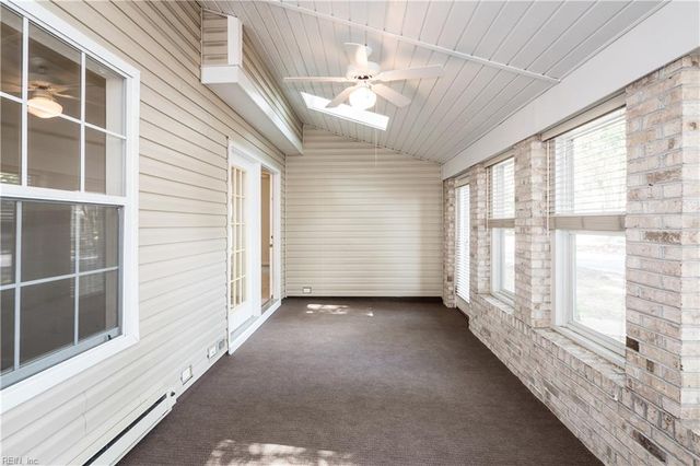 900 Shoreline Pointe, Newport News, VA 23602