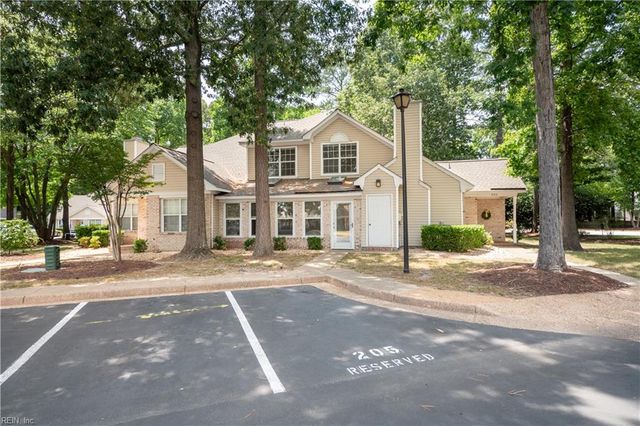 900 Shoreline Pointe, Newport News, VA 23602