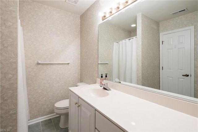 900 Shoreline Pointe, Newport News, VA 23602