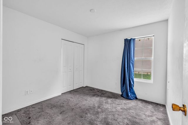 11412 Long Lake, Indianapolis, IN 46235