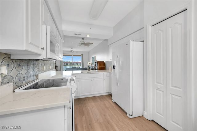 2740 Cypress Trace CIR 2725, Naples, FL 34119