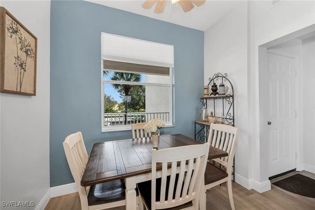 2740 Cypress Trace CIR 2725, Naples, FL 34119