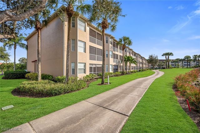 2740 Cypress Trace CIR 2725, Naples, FL 34119