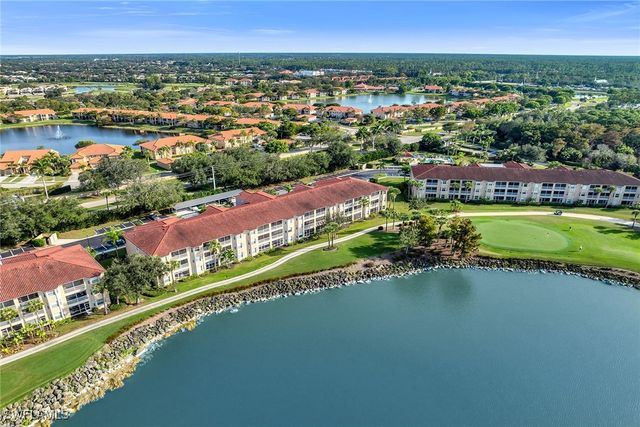 2740 Cypress Trace CIR 2725, Naples, FL 34119