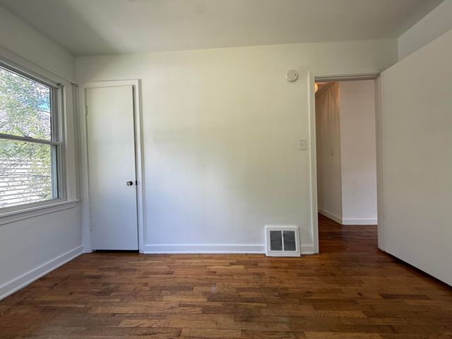 1520 Bronx Avenue, Kalamazoo Twp, MI 49048