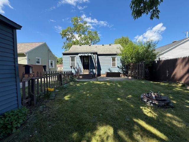 1520 Bronx Avenue, Kalamazoo Twp, MI 49048