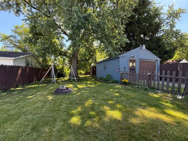 1520 Bronx Avenue, Kalamazoo Twp, MI 49048