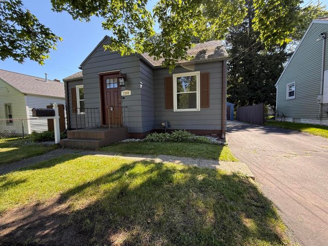 1520 Bronx Avenue, Kalamazoo Twp, MI 49048
