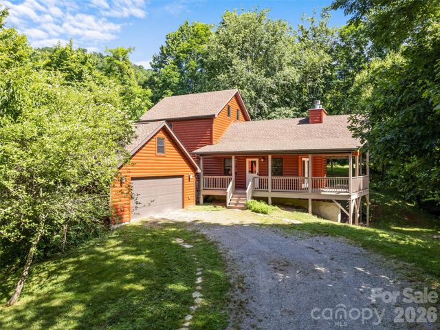 51 Stony Pond Lane, Canton, NC 28716