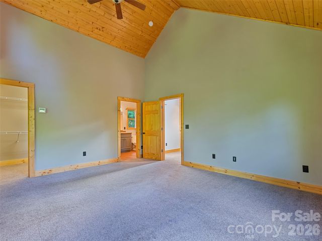 51 Stony Pond Lane, Canton, NC 28716