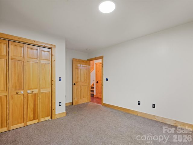51 Stony Pond Lane, Canton, NC 28716