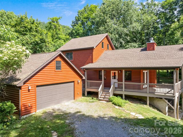 51 Stony Pond Lane, Canton, NC 28716