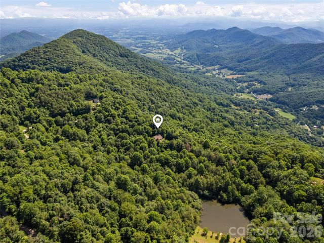 51 Stony Pond Lane, Canton, NC 28716