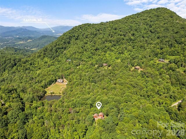 51 Stony Pond Lane, Canton, NC 28716