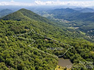51 Stony Pond Lane, Canton, NC 28716