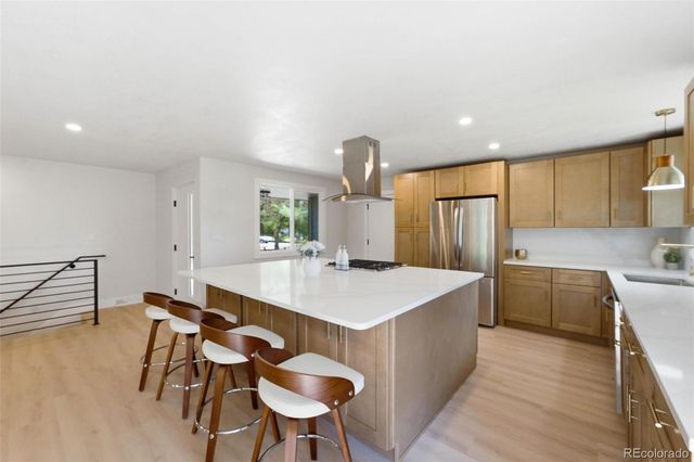 2126 S Yarrow Street, Lakewood, CO 80227