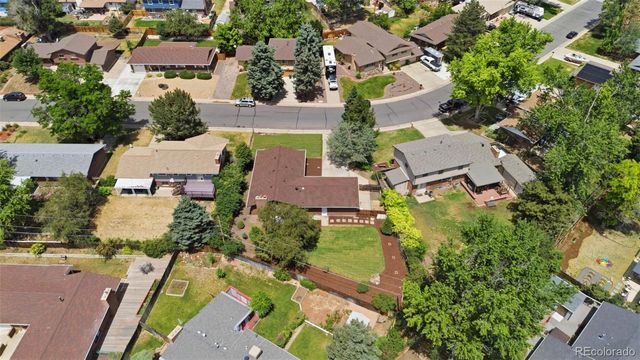 2126 S Yarrow Street, Lakewood, CO 80227
