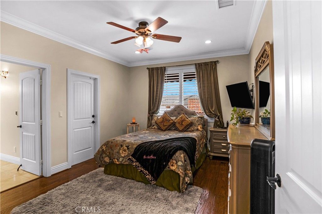 Image 38 of property listing at 29723 Eagle Point Drive, Canyon Lake, CA 92587