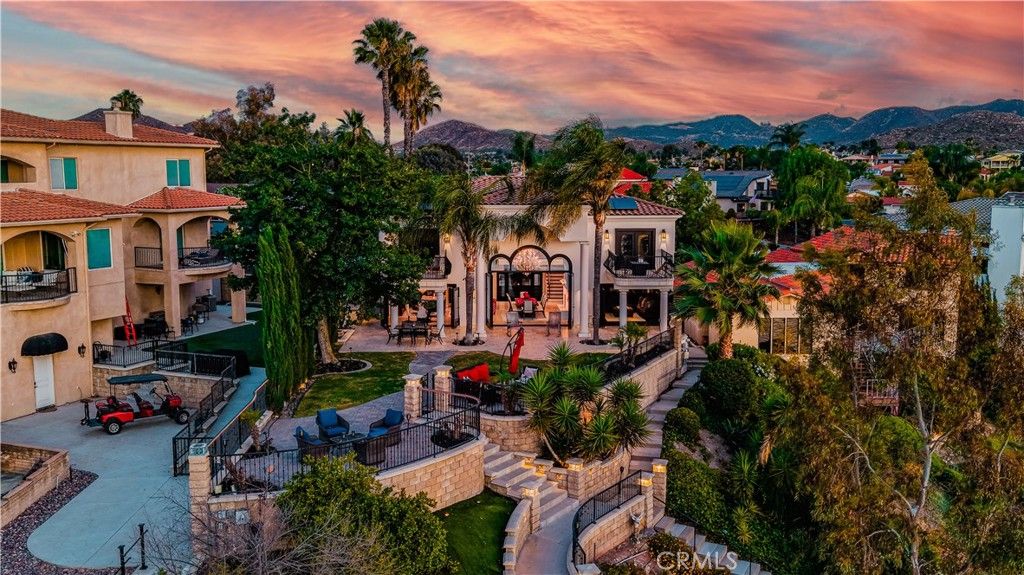 Image 4 of property listing at 29723 Eagle Point Drive, Canyon Lake, CA 92587