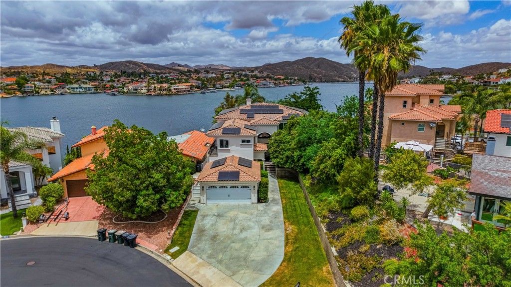 Image 71 of property listing at 29723 Eagle Point Drive, Canyon Lake, CA 92587