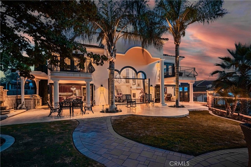 Image 8 of property listing at 29723 Eagle Point Drive, Canyon Lake, CA 92587