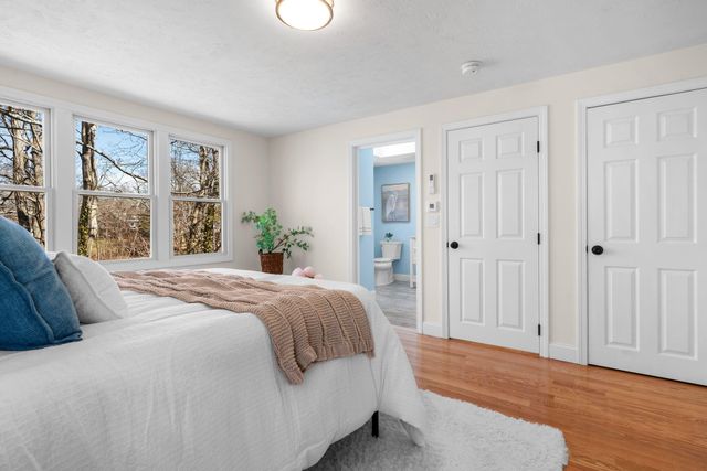 21 Pearl Lane, Teaticket, MA 02536