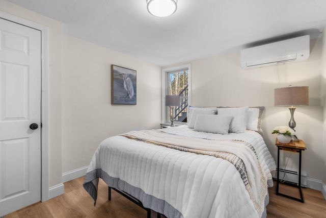 21 Pearl Lane, Teaticket, MA 02536