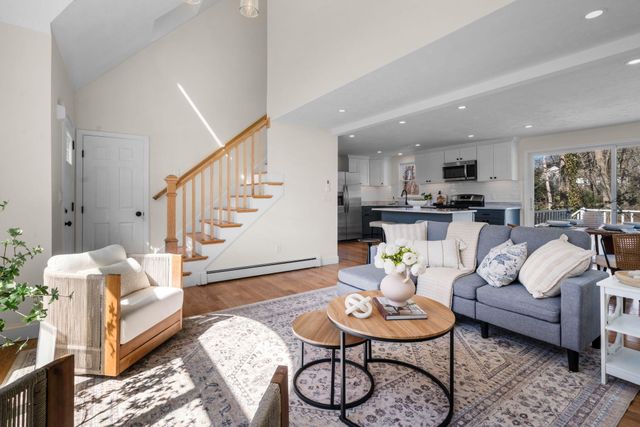 21 Pearl Lane, Teaticket, MA 02536