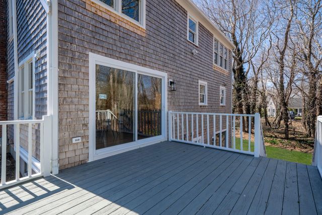 21 Pearl Lane, Teaticket, MA 02536