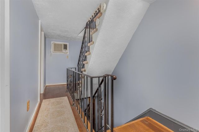 1896 Route 44 55, Modena, NY 12548