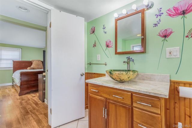 1896 Route 44 55, Modena, NY 12548