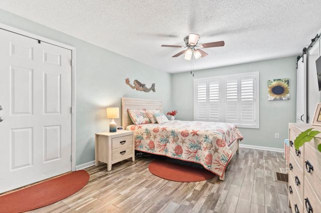 460 Fair Oaks Dr., Surfside Beach, SC 29575