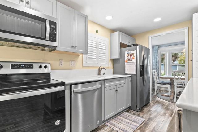 460 Fair Oaks Dr., Surfside Beach, SC 29575