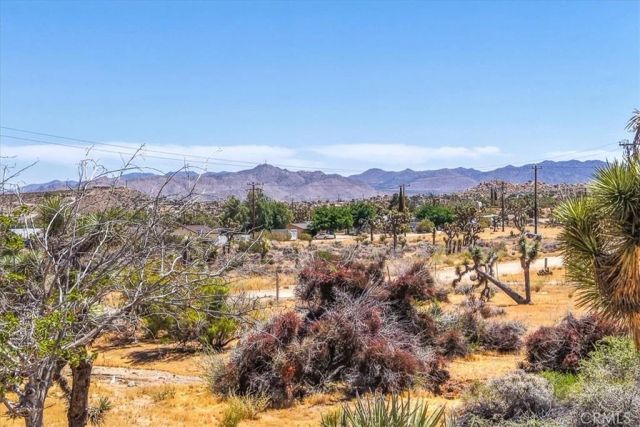 4816 Terry Lane, Yucca Valley, CA 92284