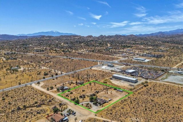 4816 Terry Lane, Yucca Valley, CA 92284