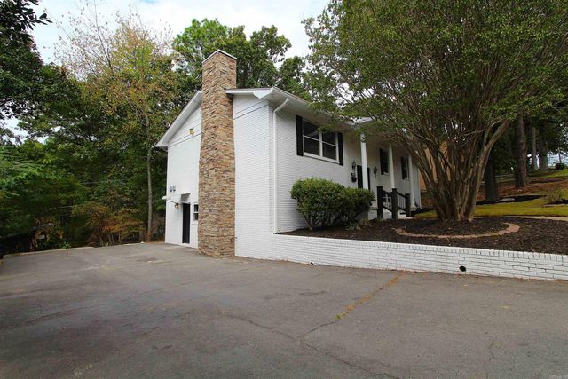 1722 Alberta Dr, Little Rock, AR 72227