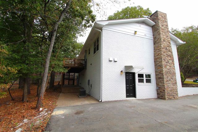 1722 Alberta Dr, Little Rock, AR 72227