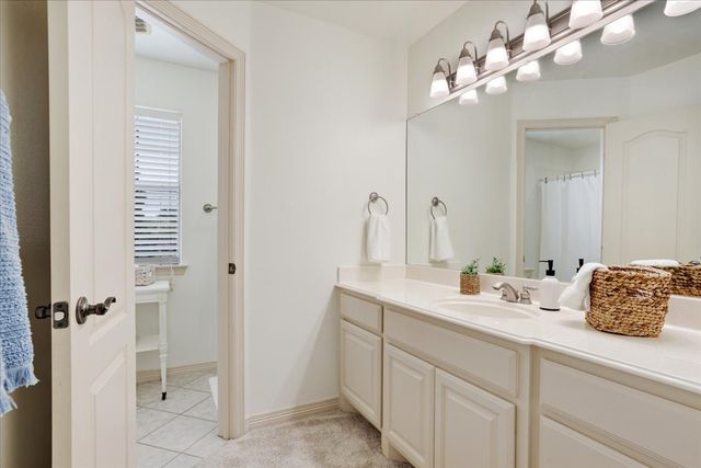 102 Buckskin Drive, Van Alstyne, TX 75495